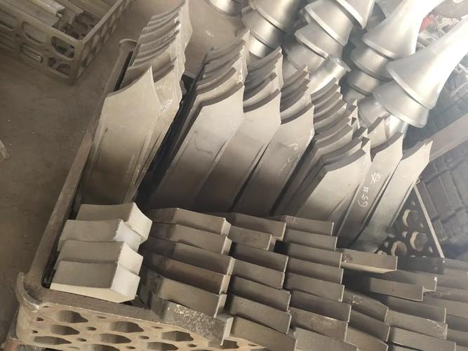 炉衬材料